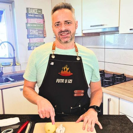 Brez naslova (820 x 461 pik)